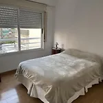 Hermoso departamento sobre Cabildo y contrafrente